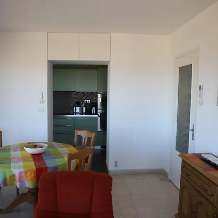 Apartment Pretty Haven Of Peace With Sea View Antibes